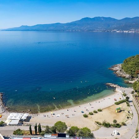 Apartments With A Parking Space Rijeka - 18146 외부 사진