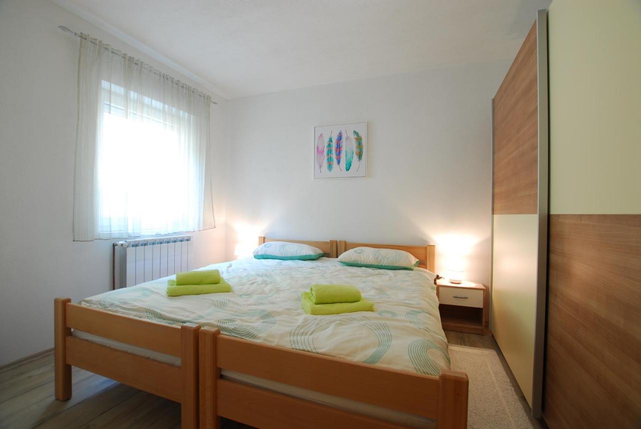 Apartments With A Parking Space Rijeka - 18146 외부 사진